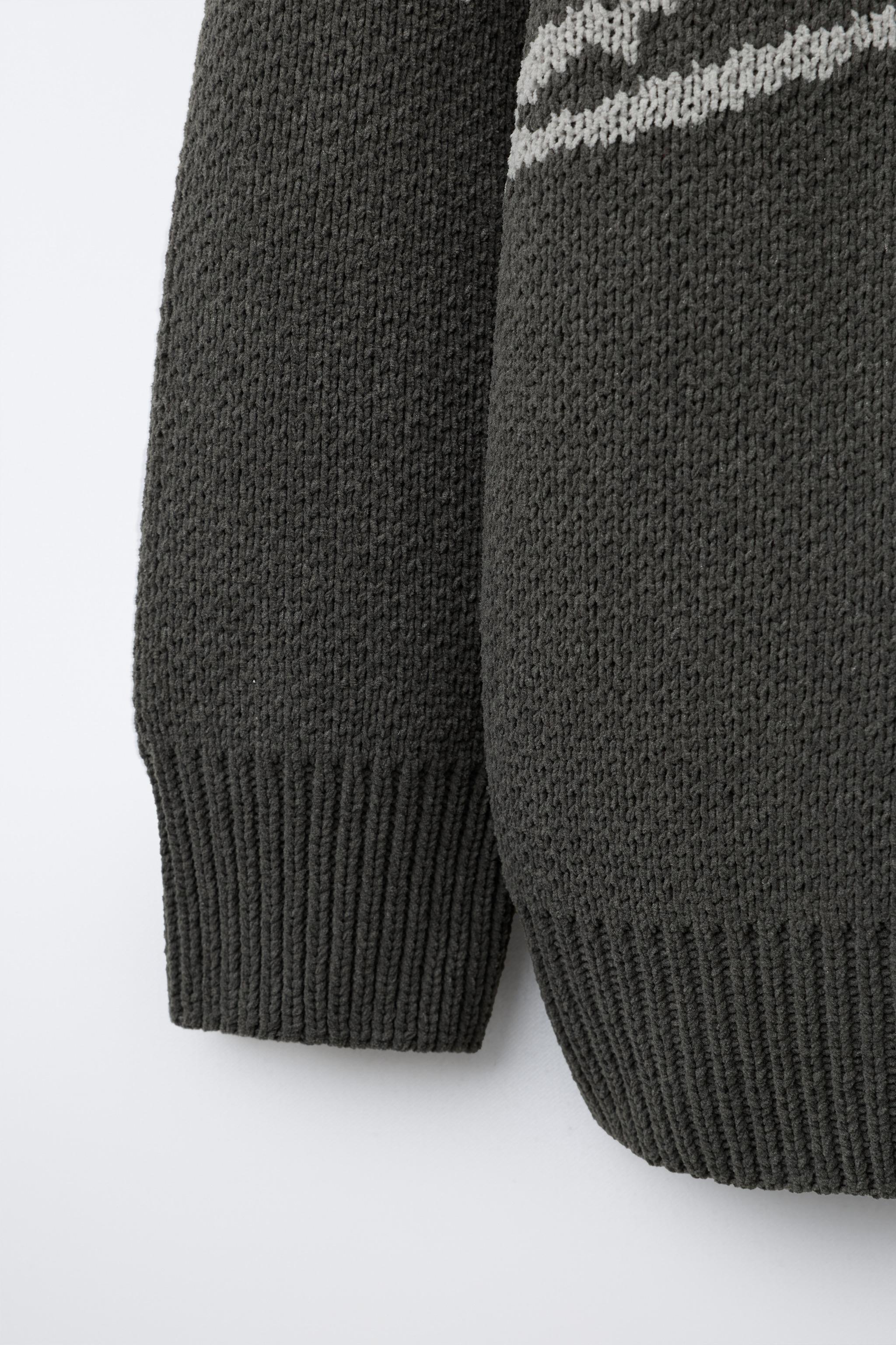 GRAFFITI CHENILLE JUMPER